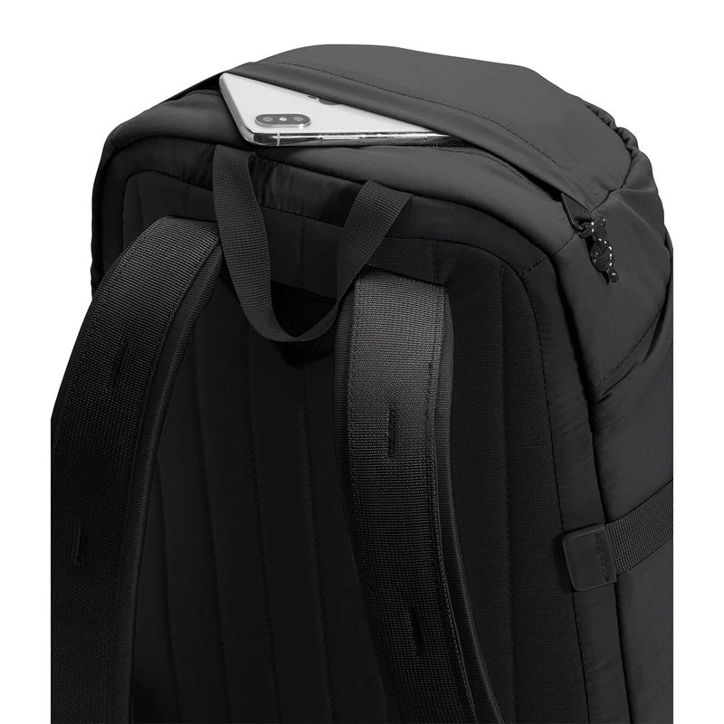 The North Face Mountain Daypack 4 The North Face Mountain Daypack - Image 4