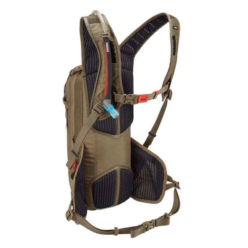 Thule Rail Hydration Pack 1 Thule Rail Hydration Pack