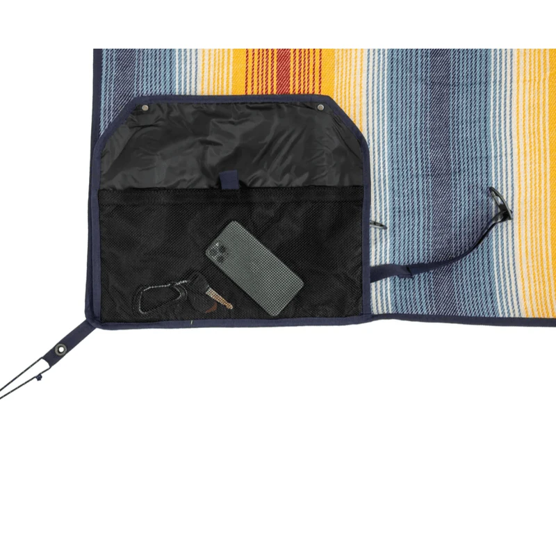 NEMO Equipment Victory Picnic Blanket 2 NEMO Equipment Victory Picnic Blanket - Image 2