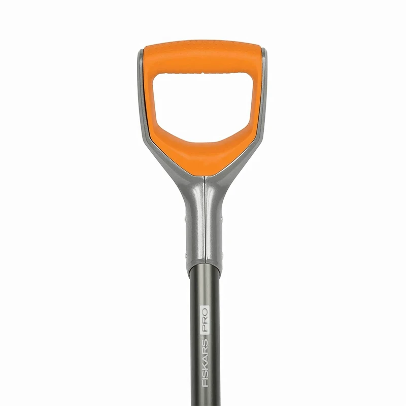 Fiskars Pro D-Handle Transfer Shovel 5 Fiskars Pro D-Handle Transfer Shovel - Image 5