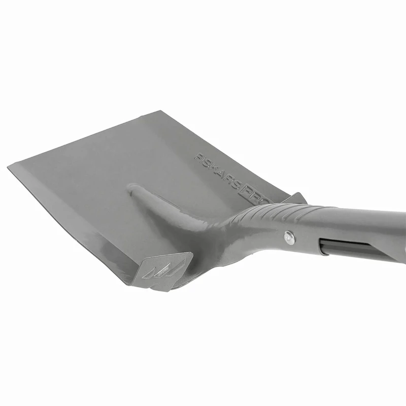 Fiskars Pro D-Handle Transfer Shovel 2 Fiskars Pro D-Handle Transfer Shovel - Image 2
