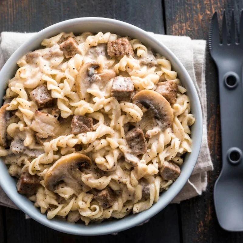 Peak Refuel Beef Stroganoff Freeze Dried Meal 2 Peak Refuel Beef Stroganoff Freeze Dried Meal - Image 2
